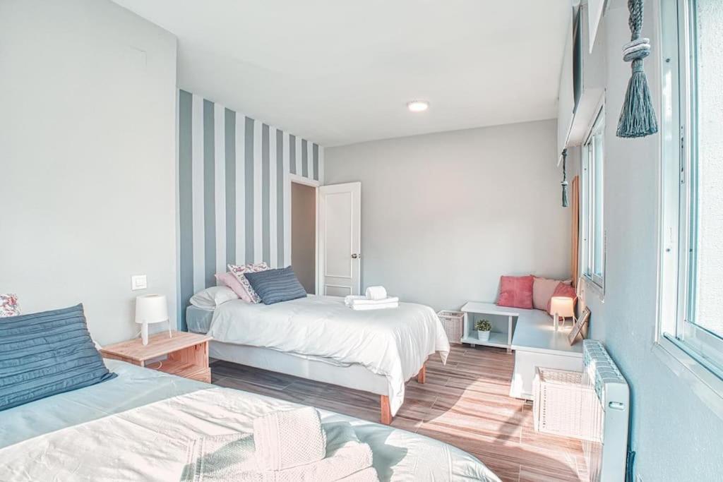 Apartamento New Folch Sevilla B ภายนอก รูปภาพ